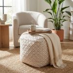 TRAVIS - pouf in lana avorio con decoro 40 x 40