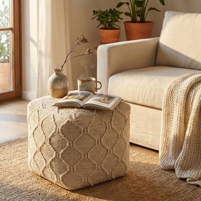 MELILLA - pouf in lana avorio con decoro 40 x 40