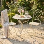 DORIAN - set tavolino e due sedie da giardino